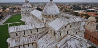 Piazza del Duomo w Pizie